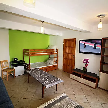 Renatka Przy Plazy Apartment Uniescie Exterior photo