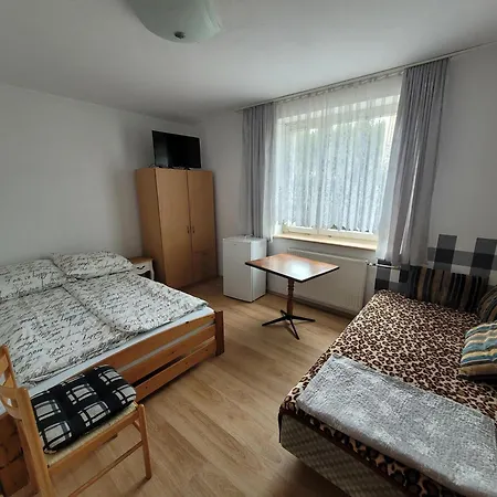 Renatka Przy Plazy Apartment Uniescie Exterior photo
