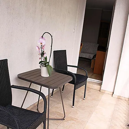 Renatka Przy Plazy Apartment Uniescie Exterior photo