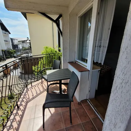 Renatka Przy Plazy Apartment Uniescie Exterior photo